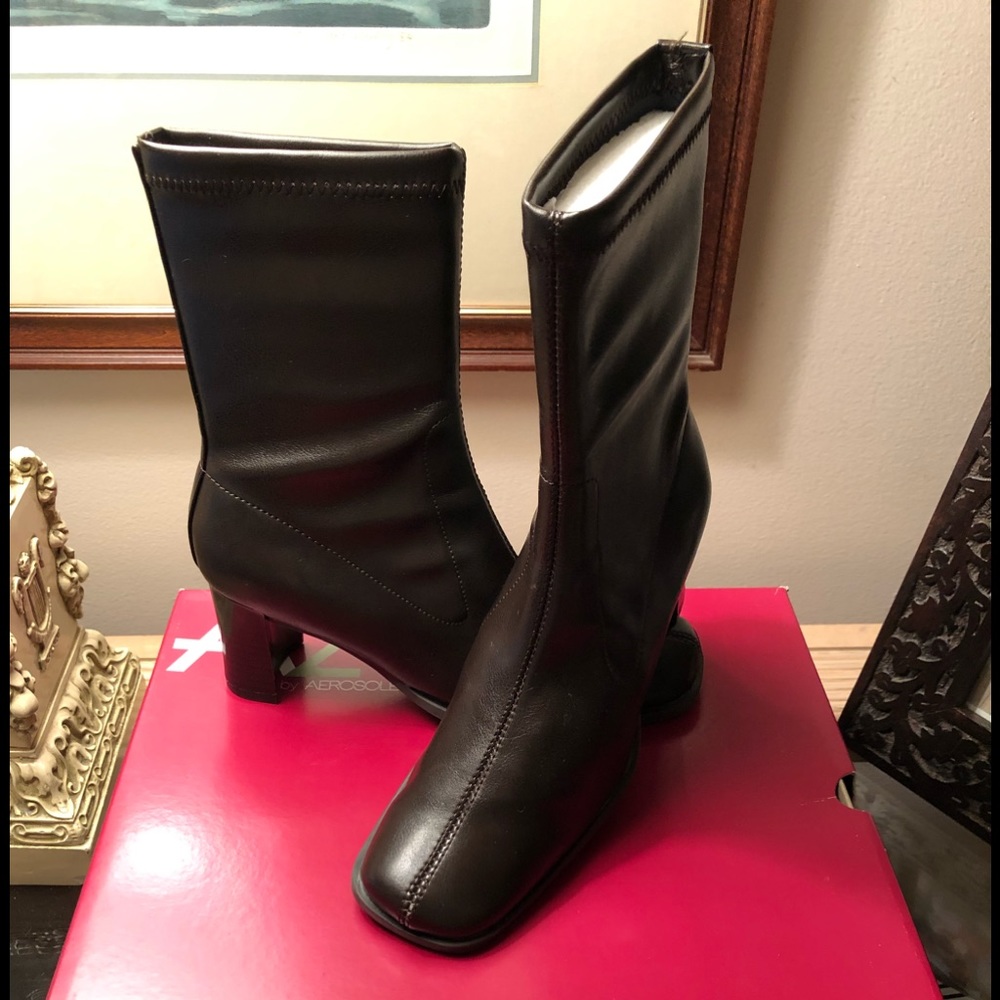 JUST iN TIME☔️⛈💦❄️!!! AEROSOLES A2 weather boot👢👢👢!!!
